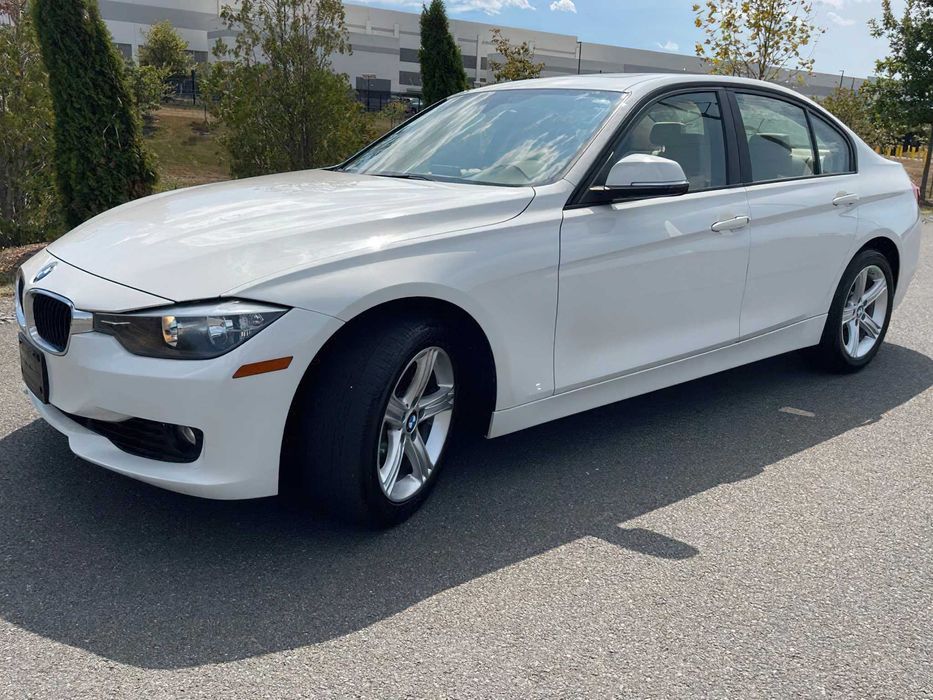 BMW 328      2014