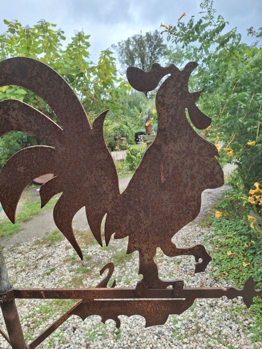 Wiatrowskaz metalowy duży