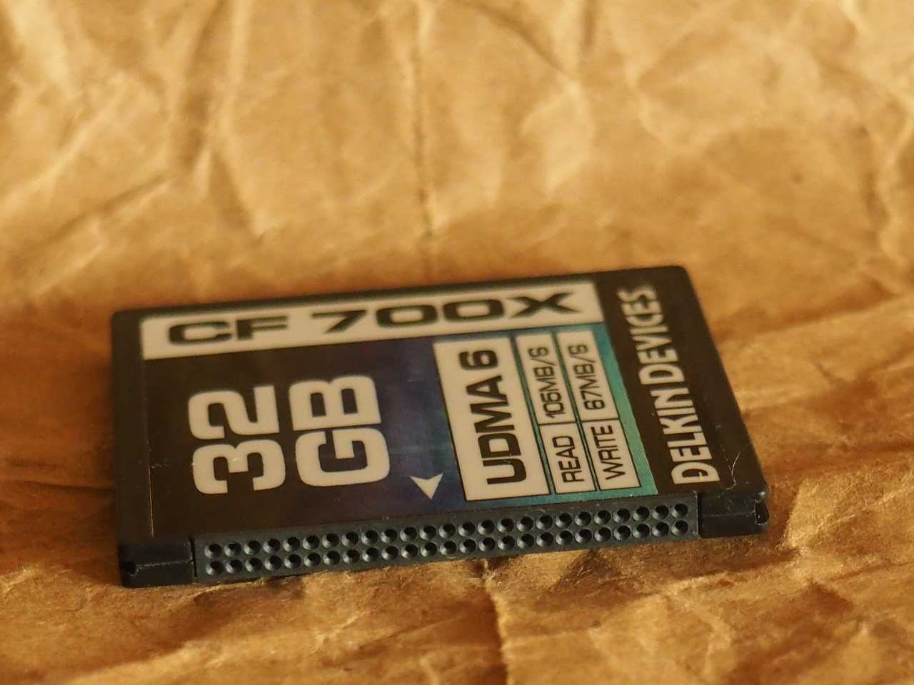 Karta pamięci Delkin Devices Compactflash CF memory card 32GB CF700x.