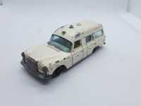 Mercedes Benz Ambulance no. 3 Lesney Matchbox