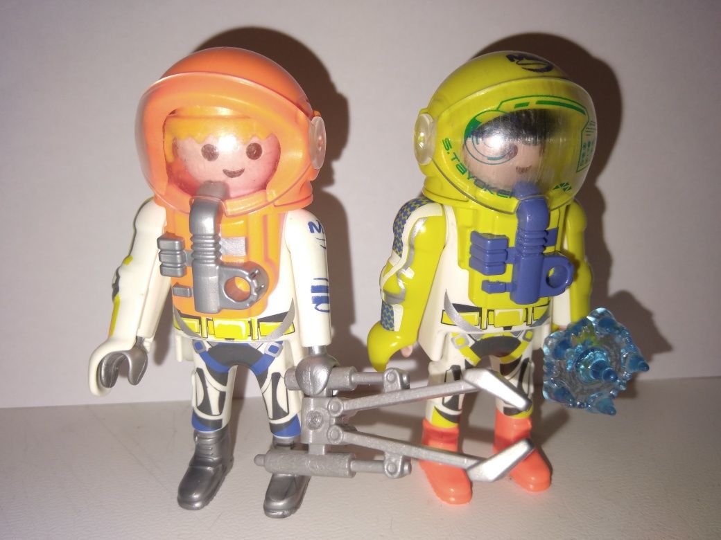 Figurki playmobil astronauci