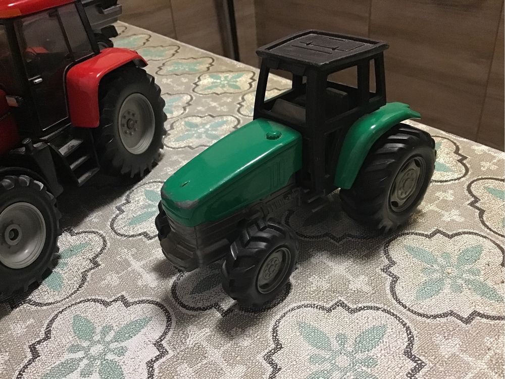 Трактор іграшка комбайн