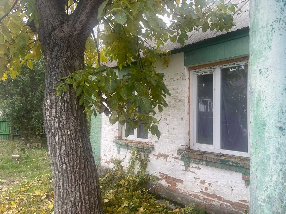 Продам будинок Світло газ вода