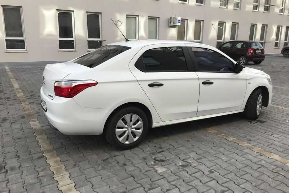 Прокат, оренда авто Peugeot, Citroen, Renault