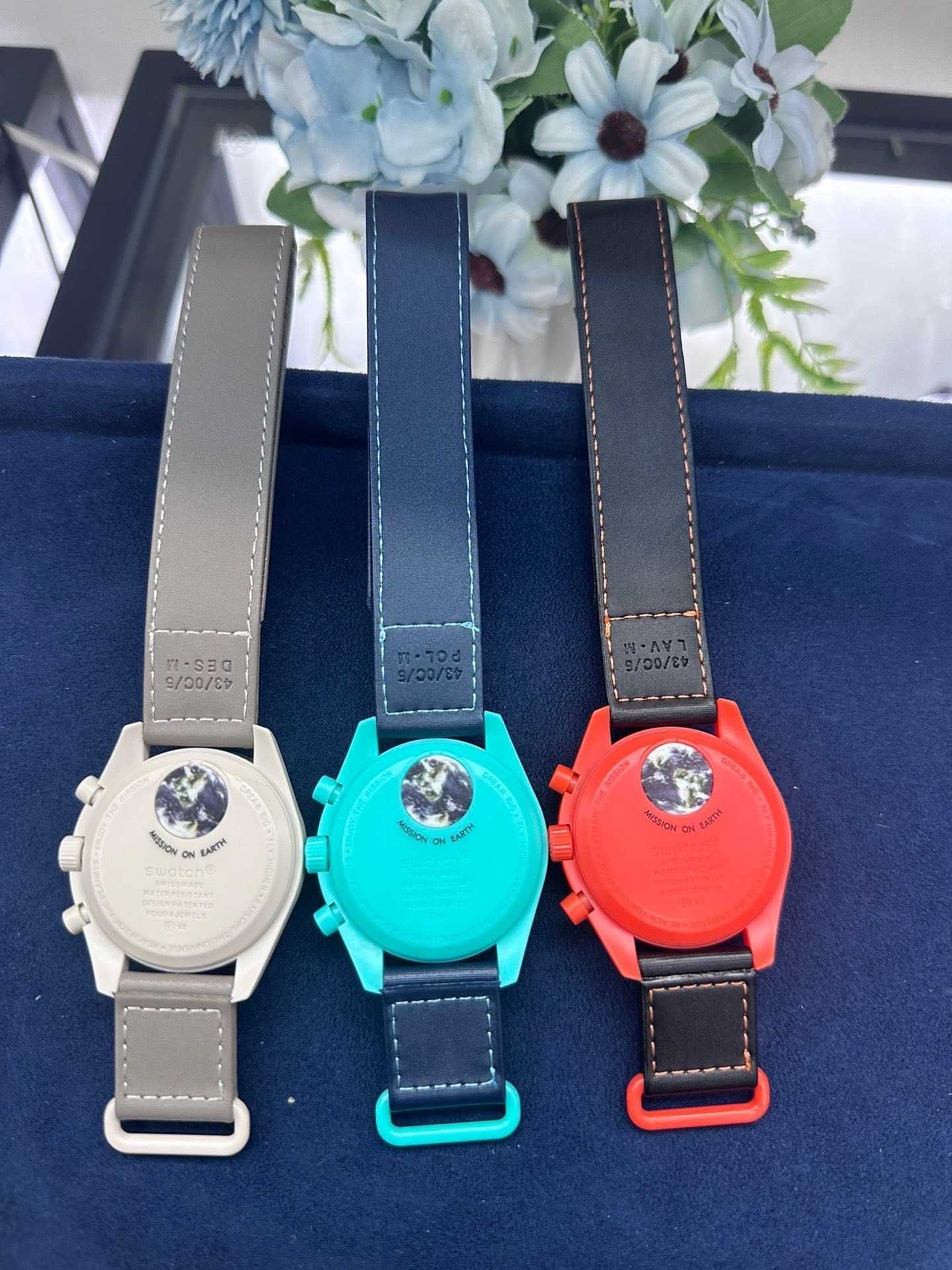 Omega x Swatch Bioceramic - Ekskluzywne Lava SO33O100