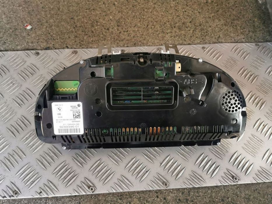 bmw f10 licznik zegary uk 9249346