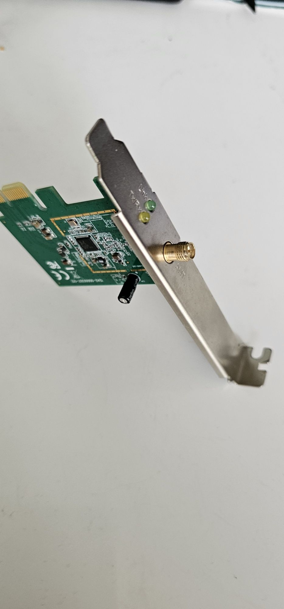 ASUS PCE-N10 bezprzewodowy adapter