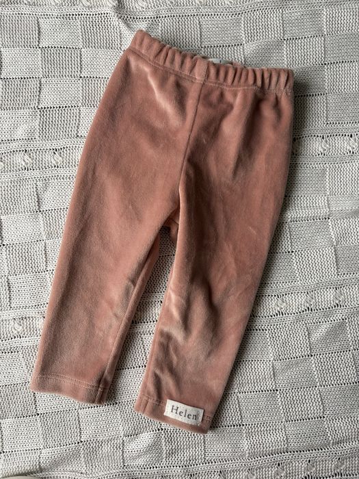 Getry legginsy Helen falbanki kokarda brudny roz zielony 68 nowe