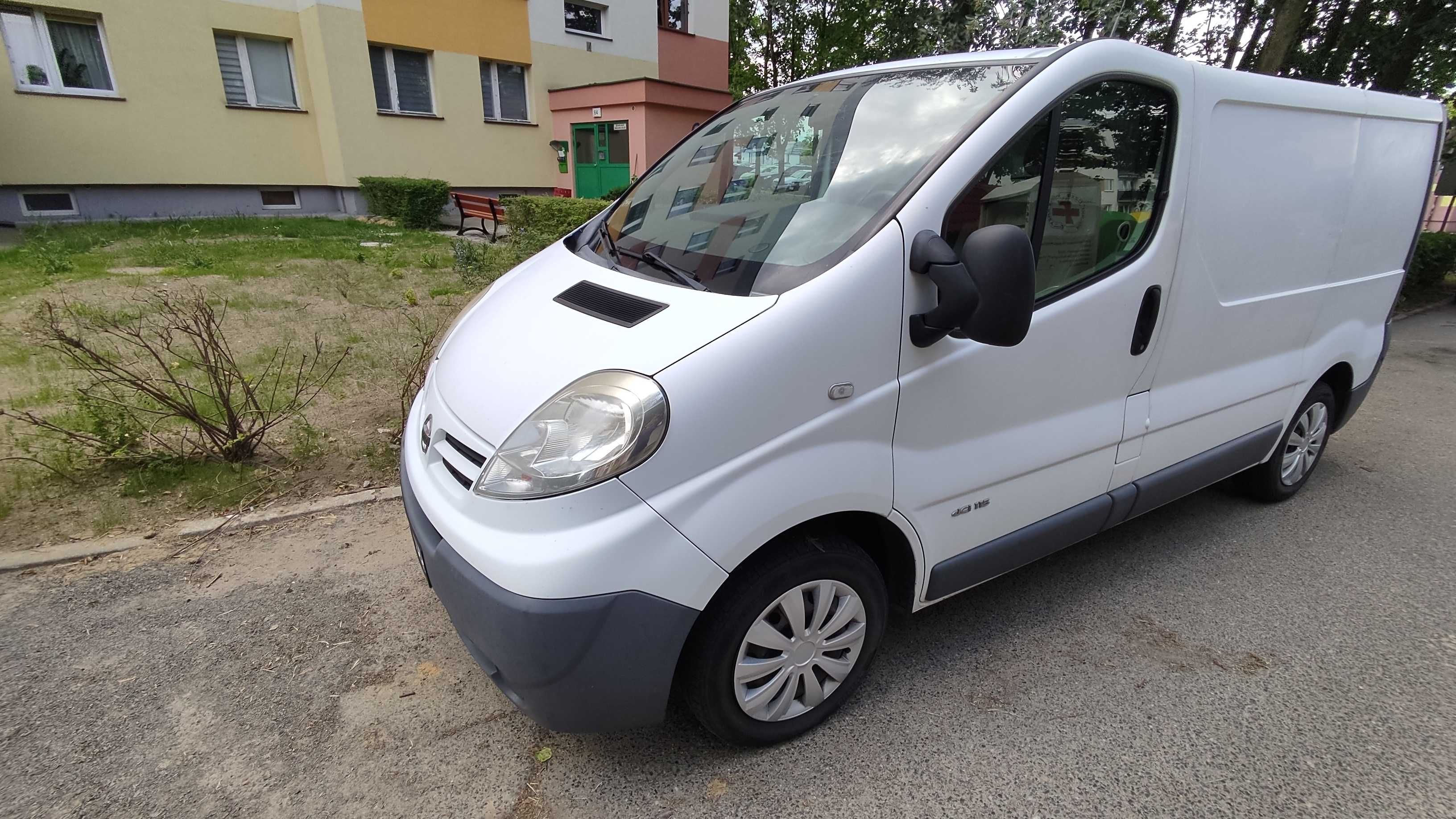 Nissan Primastar 2.0 dCi 115KM 3 osobowy