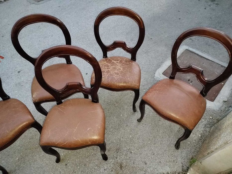 Conjunto de 6 cadeiras em madeira de mogno