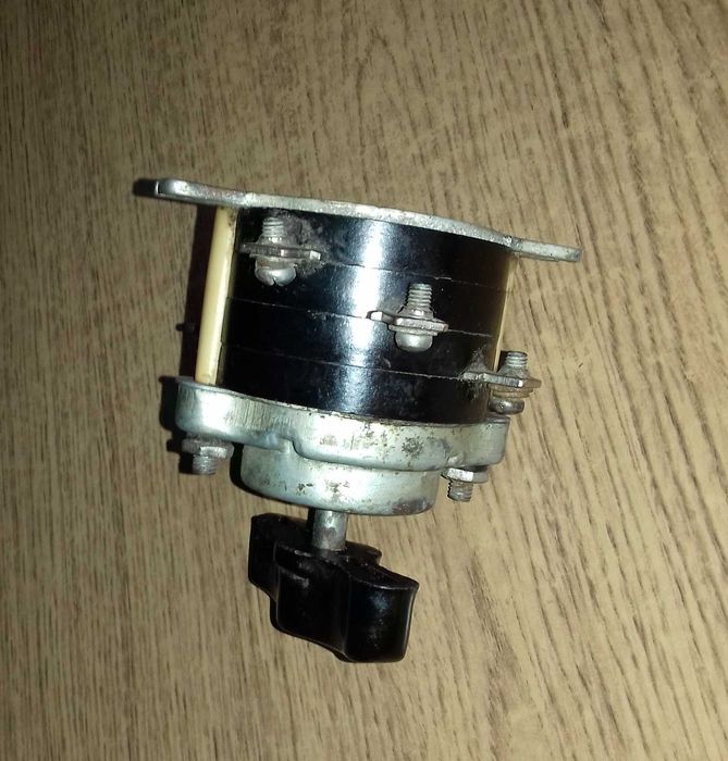 Пакетный выключатель ПВ3-25 25А-220В/15А-380В