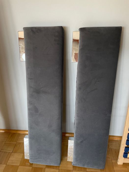 Łóźko tapicerowane ze stelażem (215x105x31) na materac (200x90)