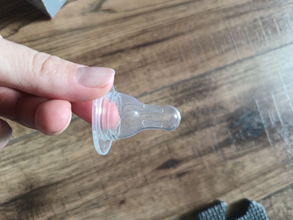 Smoczek S do butelki Medela