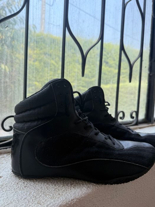 Ténis de Treino Ryderwear para Homem – Tamanho 43 (Preto)