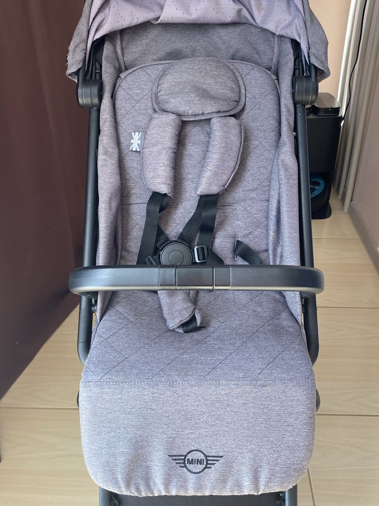 Прогулянкова коляска easywalker mini