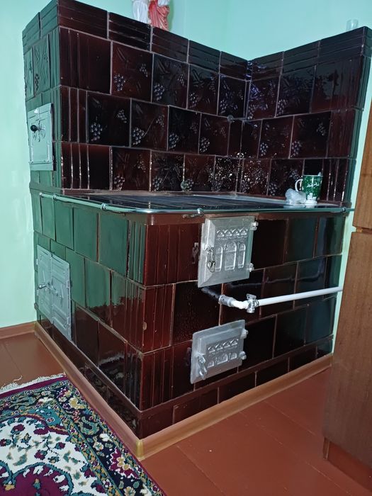 Продам кахель на кухню