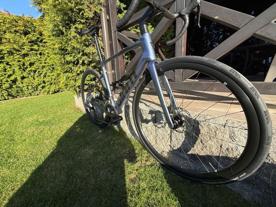 Giant Defy Advanced 1 2026 [M]