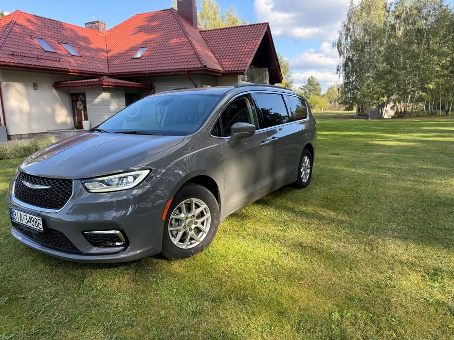Chrysler Pacifica Auto bezwypadkowe w bardzo dobrym stanie
