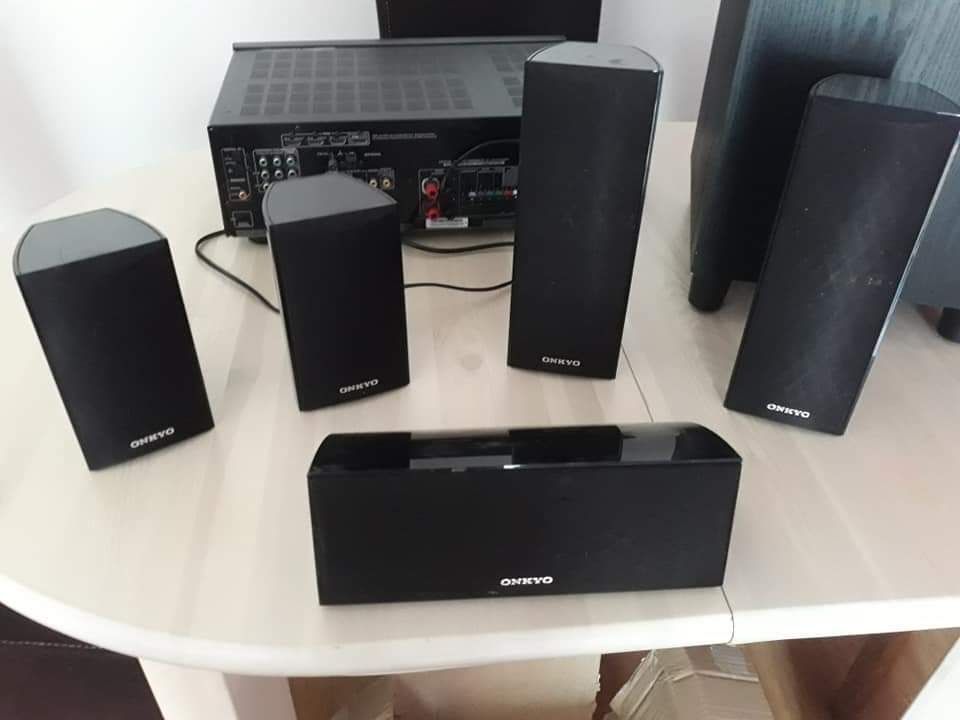 Amplituner Onkyo HT-R 370 glosniki bas