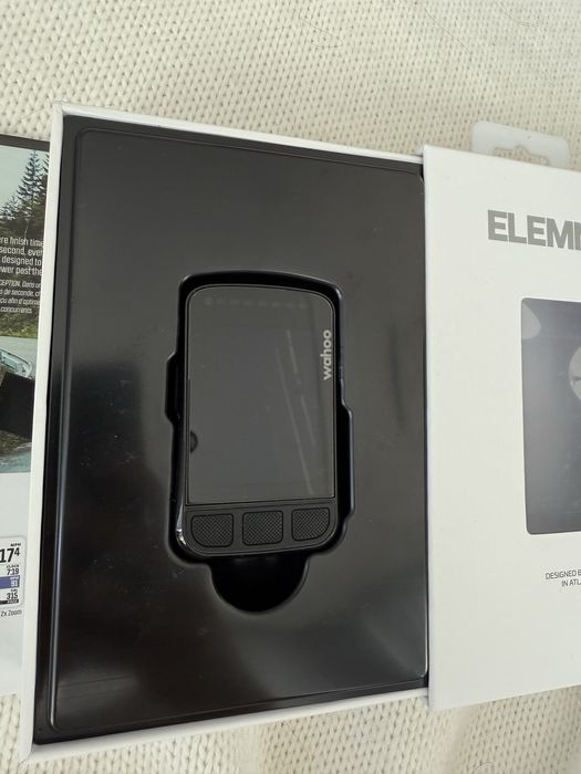 Велокомпʼютор Wahoo Elemnt Bolt V2