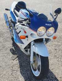 Suzuki gsxr750 de 89 clássico isenta iuc