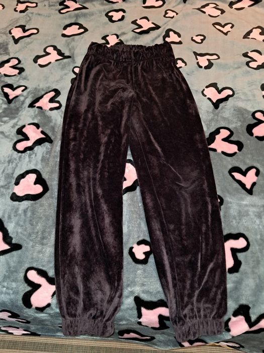 Костюм велюровий для дівчинки 140