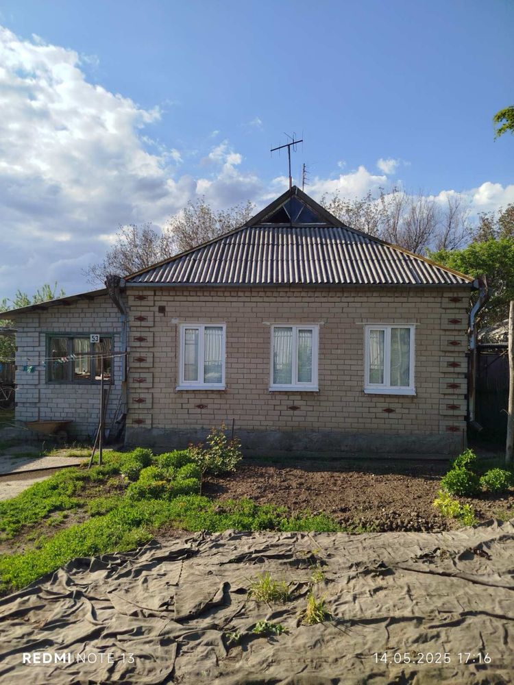 Продам будинок селище Юрʼївка