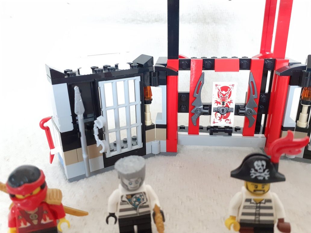 Lego Ninjago 70591 - Ucieczka z więzienia Kryptarium