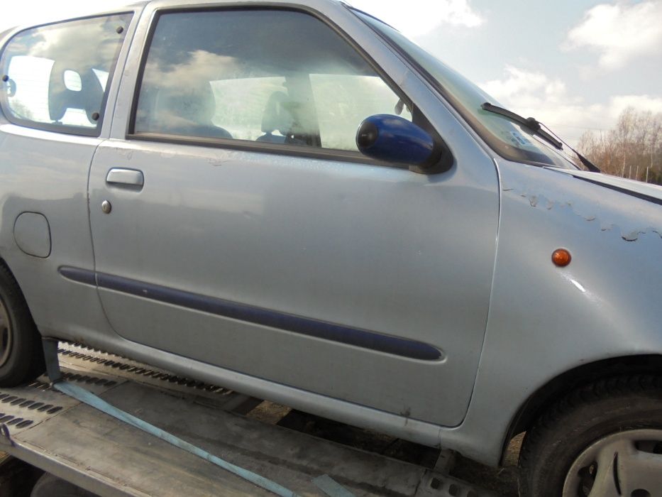 Fiat Seicento wersja brush 900 przeznaczony na części