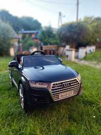 Audi Q7 na akumulator