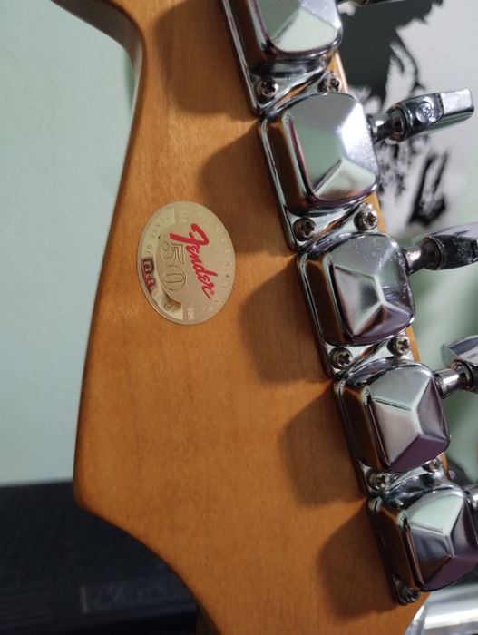 Электрогитара Fender Squier Strat 50th Anniversary