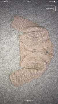 Krótki sweterek wełniany