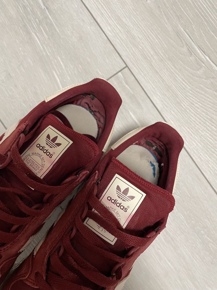 Кроссовки Adidas Forest Grove Red