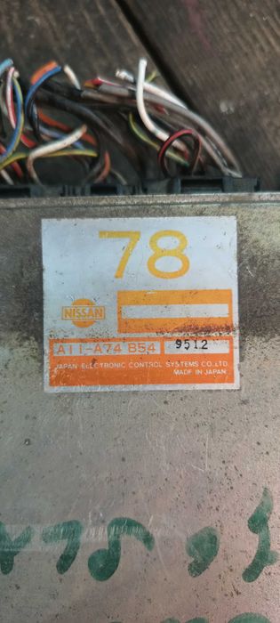 Комп'ютер Nissan Sanny n13, блок управління двигуном Ніссан Санні 1,6