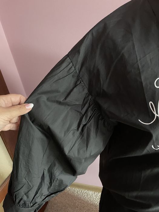 Czarna koszula z aplikacją 42/44/46