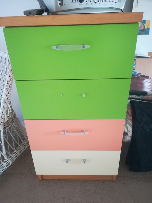 Quarto solteiro impecável