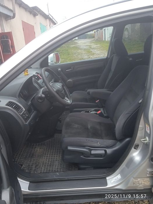 HONDA CR-V 2.2 дизель, механічна кородка передач.