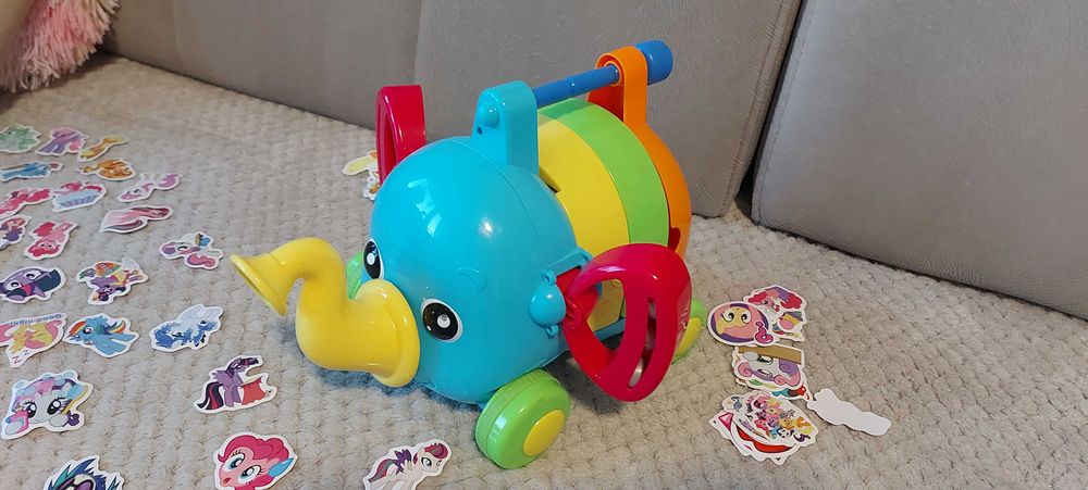 Tomy Słonik Orkiestra Instrumenty 7w1