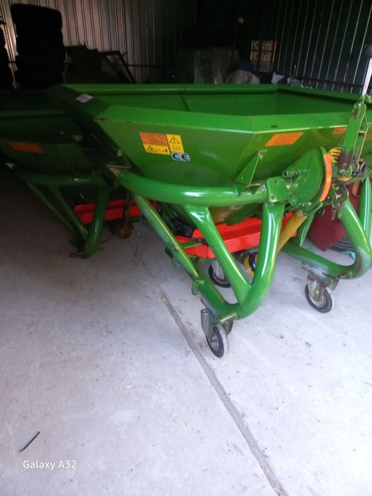 Rozsiewacz Amazone ,Rauch MDS 932R, ZA-F 403,604*804 *hydraulika 900l