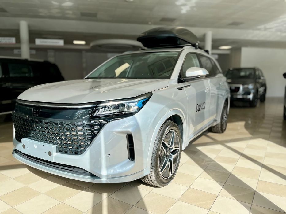 DFSK Fengon 5 SUV DFSK Fengon E5 Hybryda