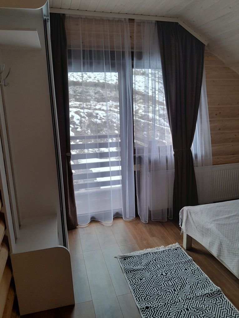 Відпочинок в Карпатах "ECO ZRUB"