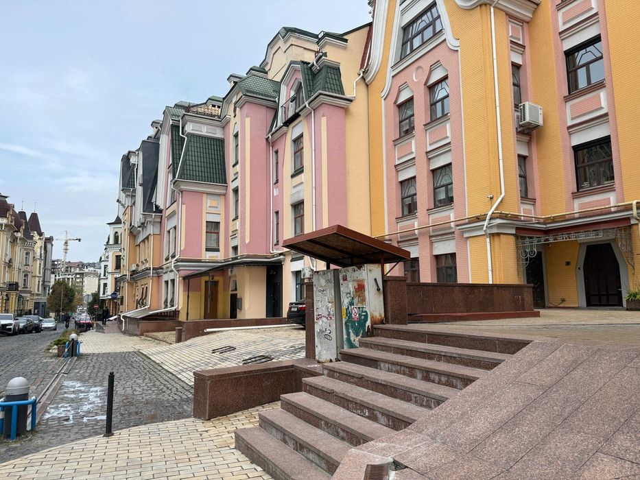 Статусна адреса вашої компанії Продаж офісу на Воздвиженці Київ