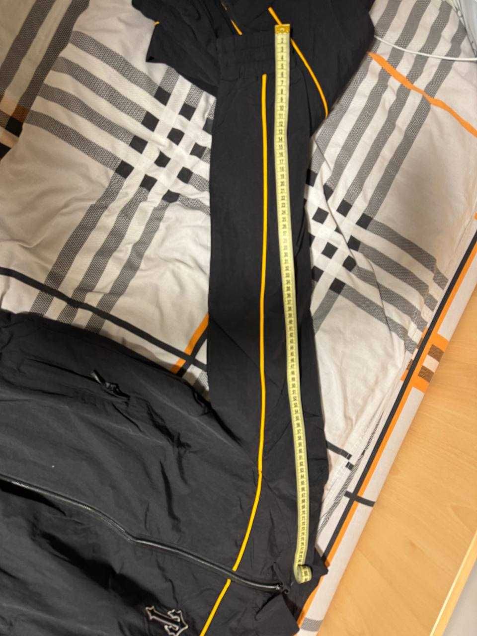 Trapstar tracksuit (Rozmair -M, Color - black(orange))