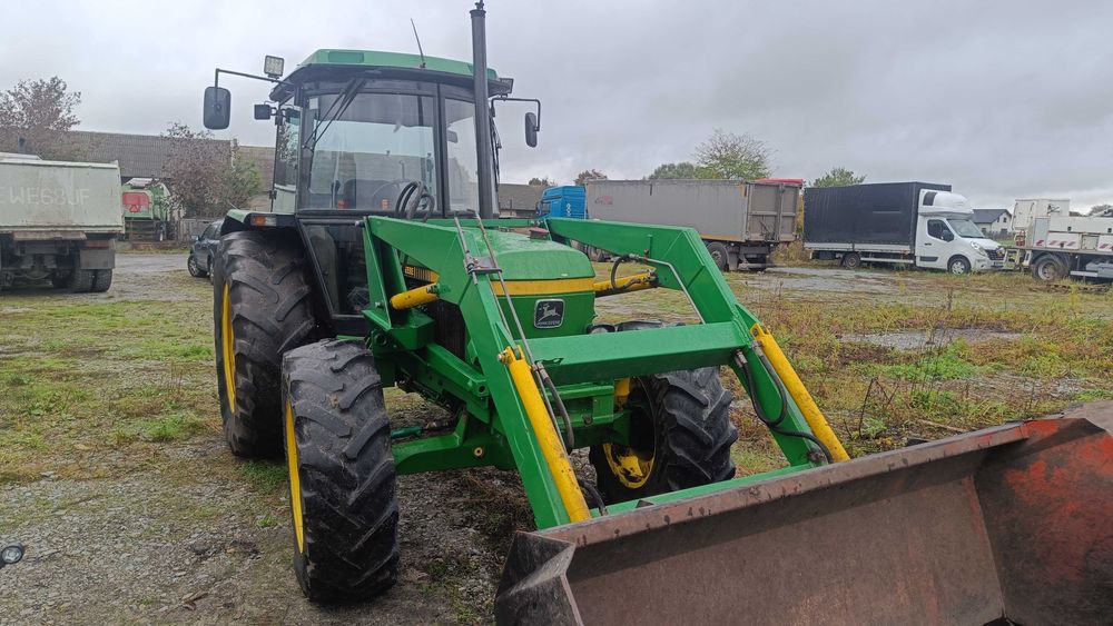 John Deere 2140 Tur