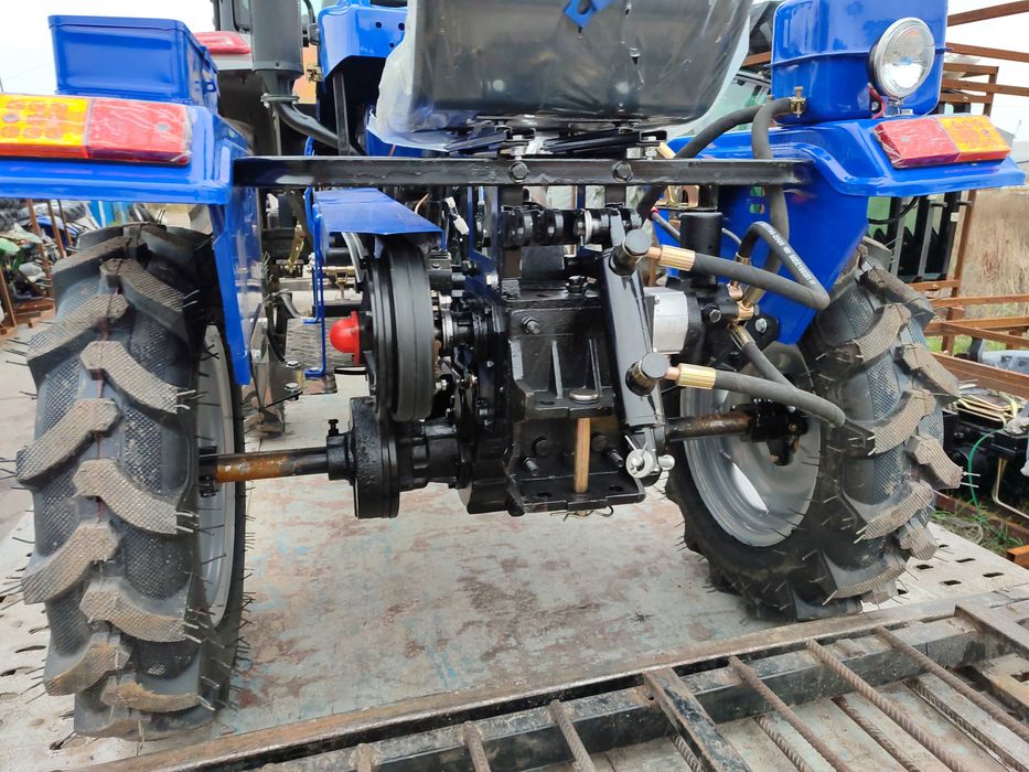 Трактор Булат 161 с фрезой и плугом 2025 года