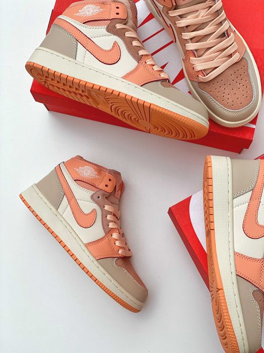 РОЗПРОДАЖ! 999 грн! Кросівки Найк Аір Джордан! Nike Air Jordan Orange