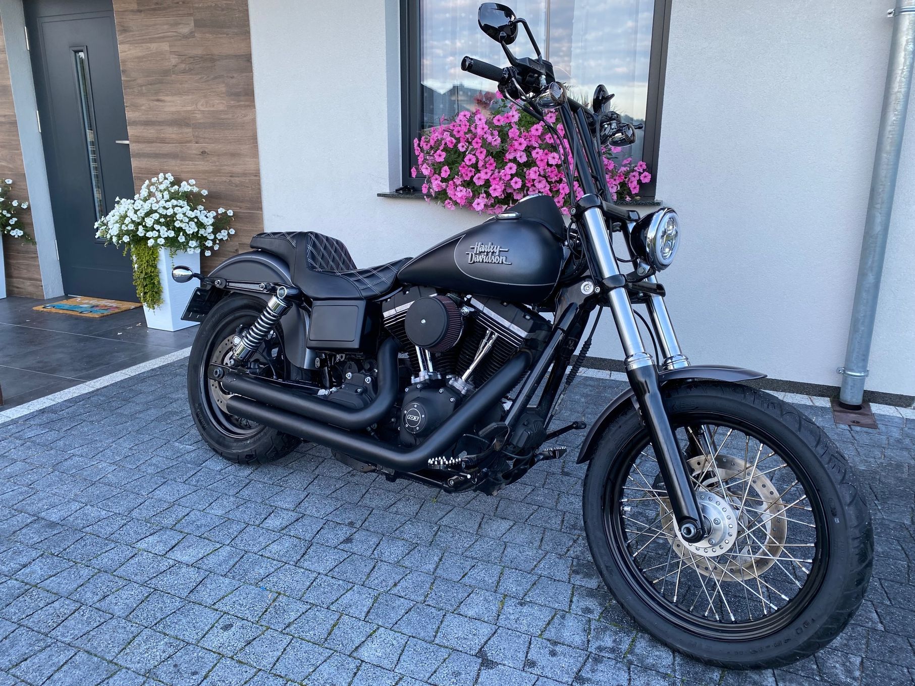 Harley-Davidson Dyna Street Bob Harley Davidson Dyna Streetbob FXDB