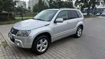 Suzuki Grand Vitara Suzuki Grand Vitara 3.2 V 6 - Benzyna - 233 KM - 215700 km. 2010 r.