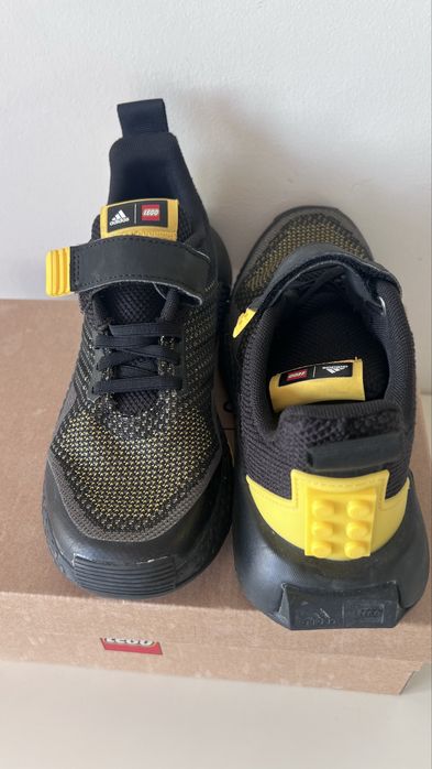 Ténis Adidas Lego NOVOS!