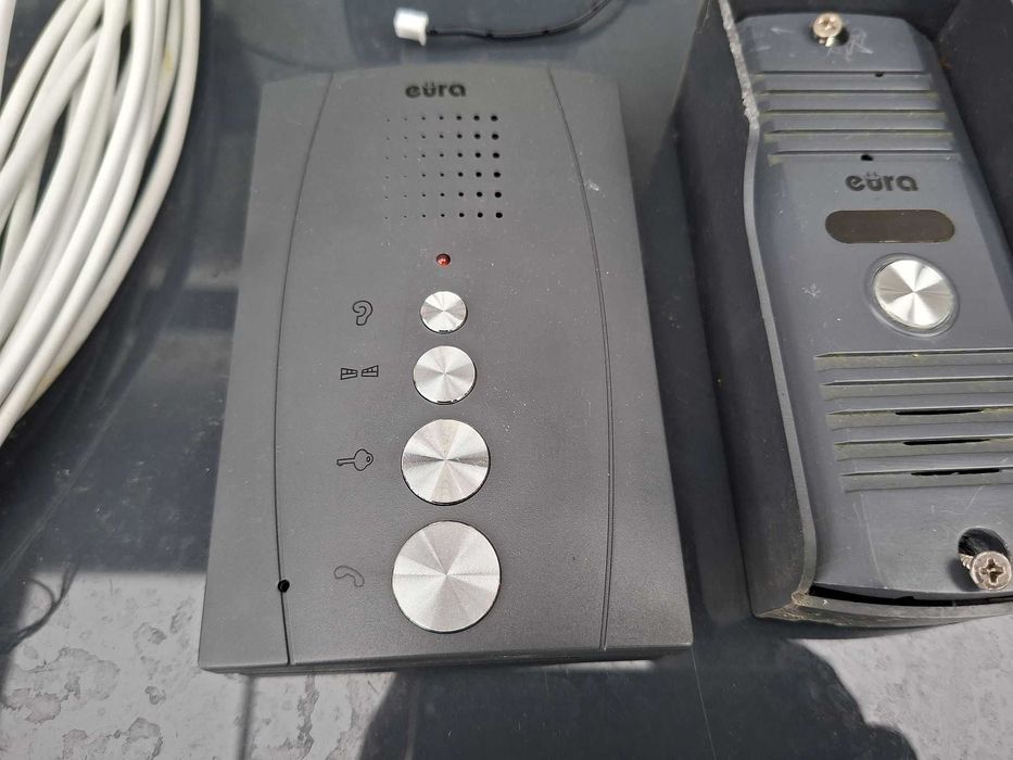 Przewodowy domofon Eura ADA 12A3 + 12 metrów kabla.